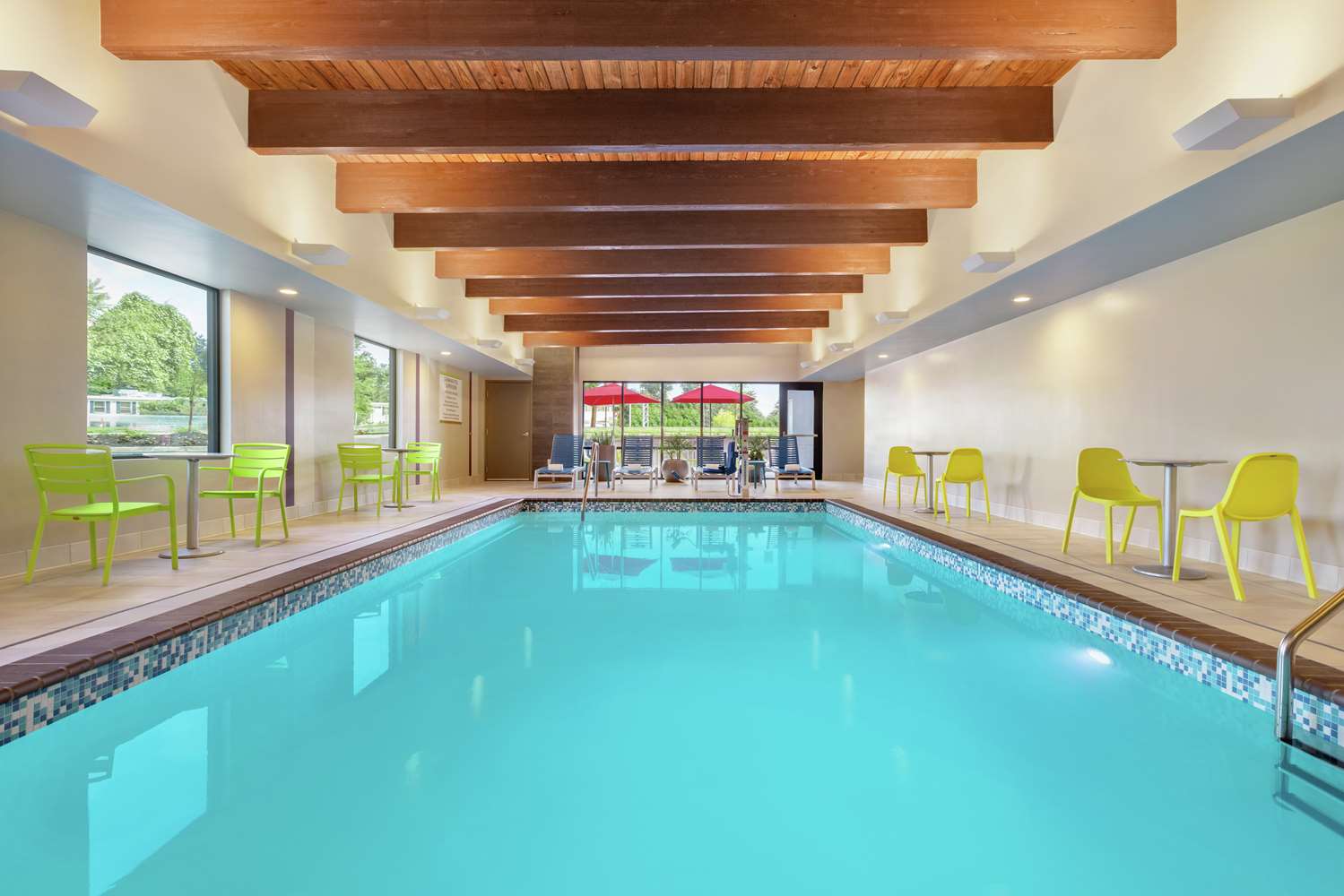 Фото Home2 Suites by Hilton New Brunswick, Nj