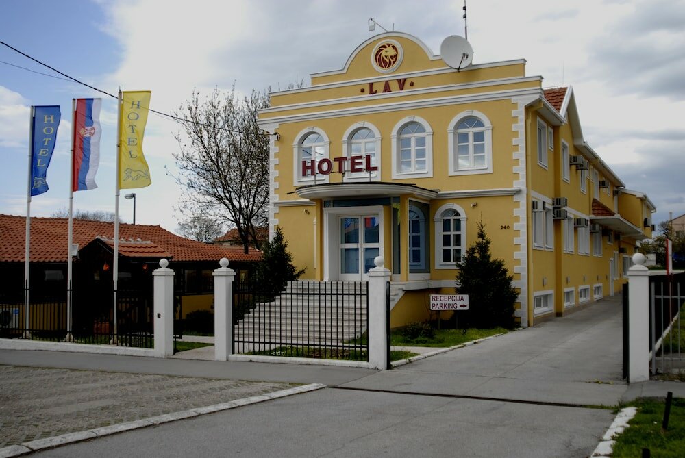 Фото Garni Hotel Lav