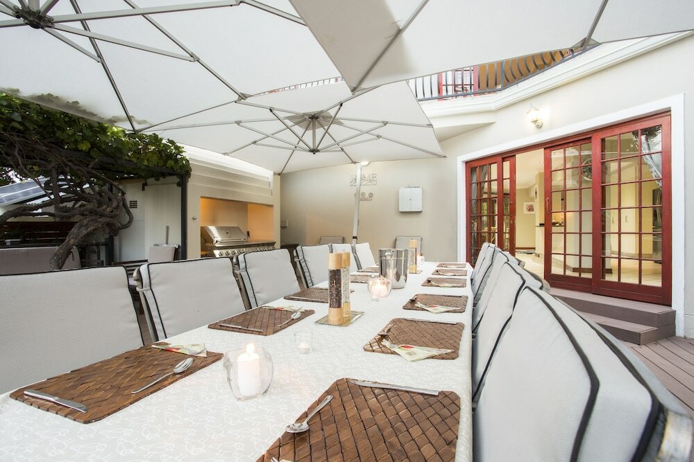 Фото The Browns' Luxury Guest Suites