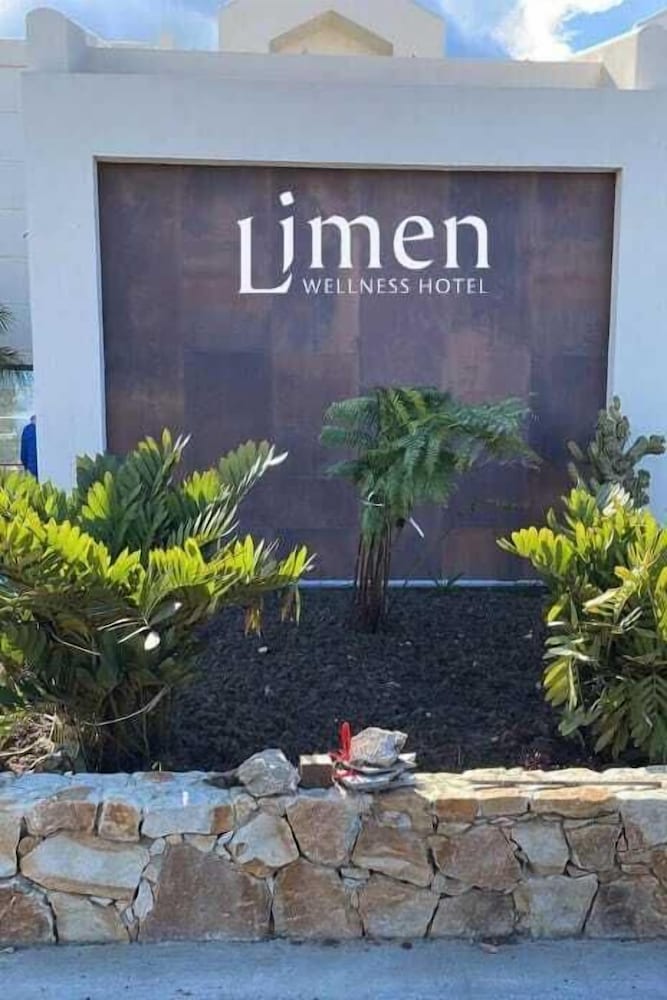 Фото Limen Wellness Hotel