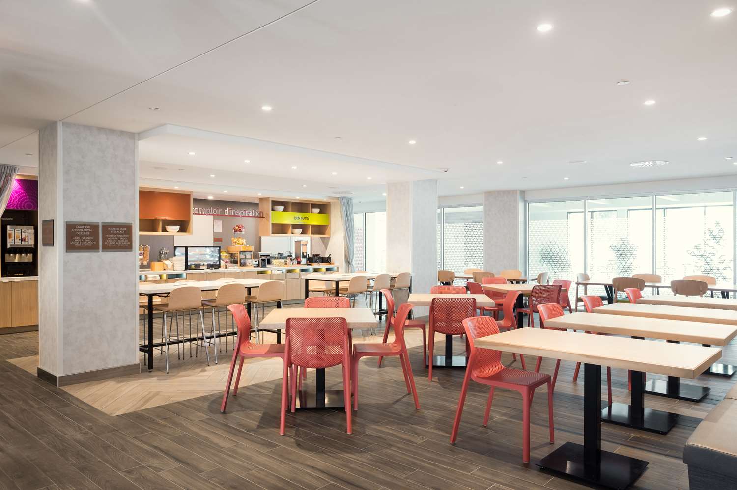 Фото Home2 Suites by Hilton Quebec City