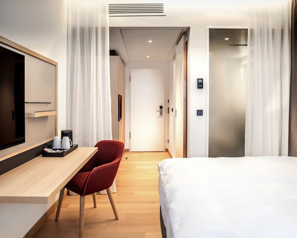 Фото Intercityhotel Paderborn