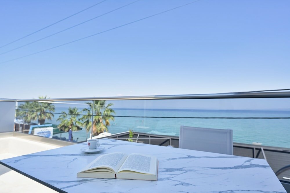 Фото Emily's Luxury Suites