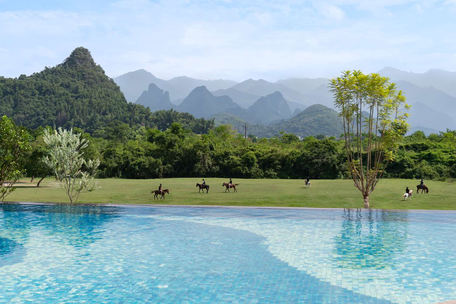 Фото Hilton Garden Inn Guilin Yangshuo