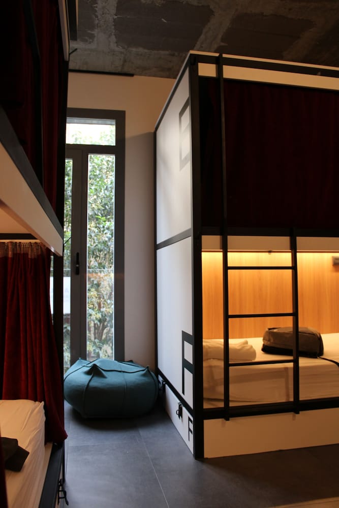 Фото The Central House Madrid Lavapiés