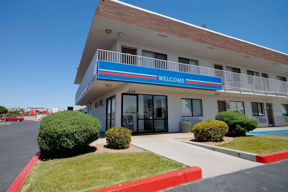 Фото Studio 6 El Paso, Tx - East