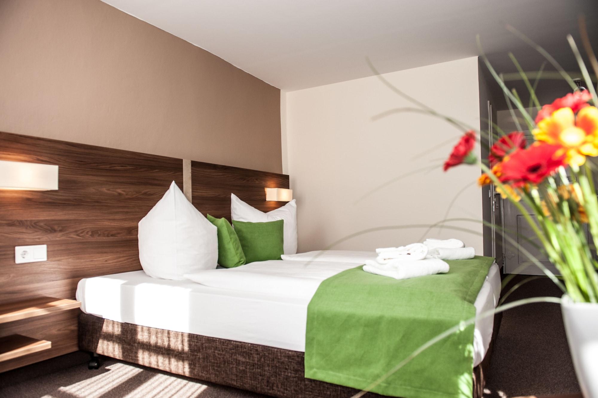 Фото Hotel Adler