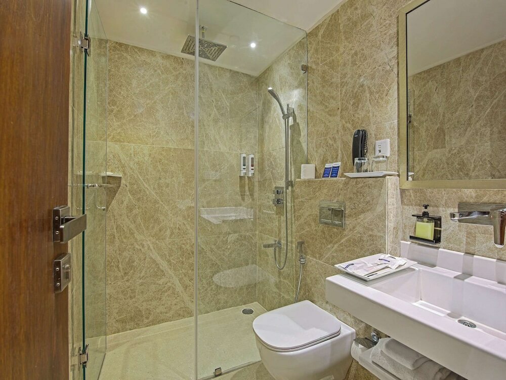 Фото Hrj Sarovar Portico Indore