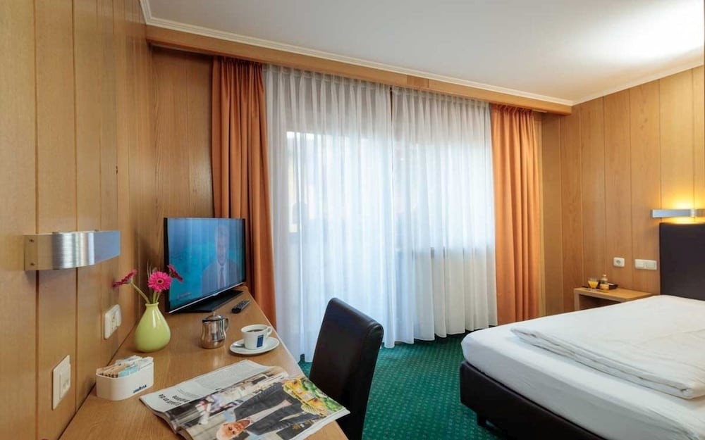 Фото Hotel Gasthof Pockinger Hof