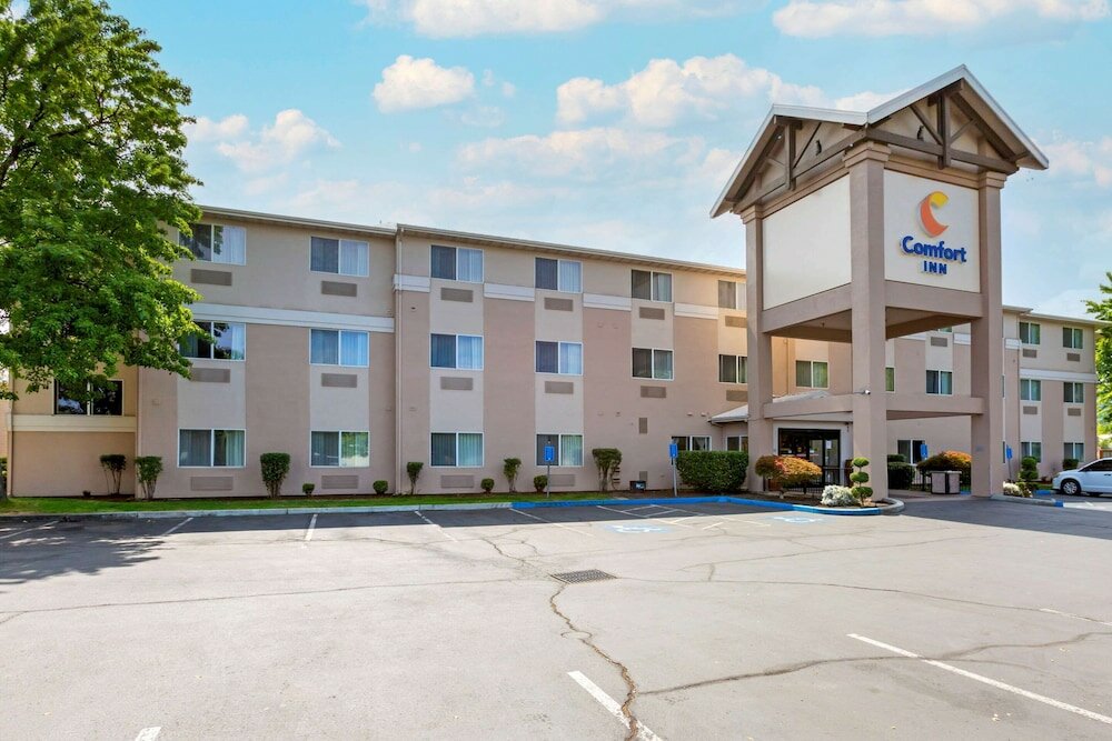 Фото Comfort Inn South