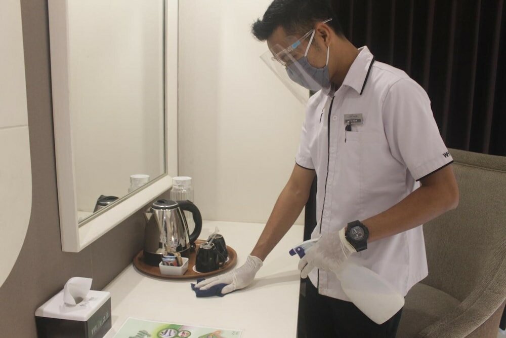 Фото Luminor Hotel Jember