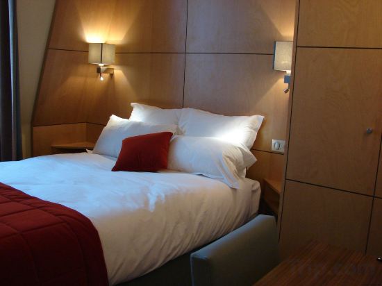 Фото Hotel De L'Universite