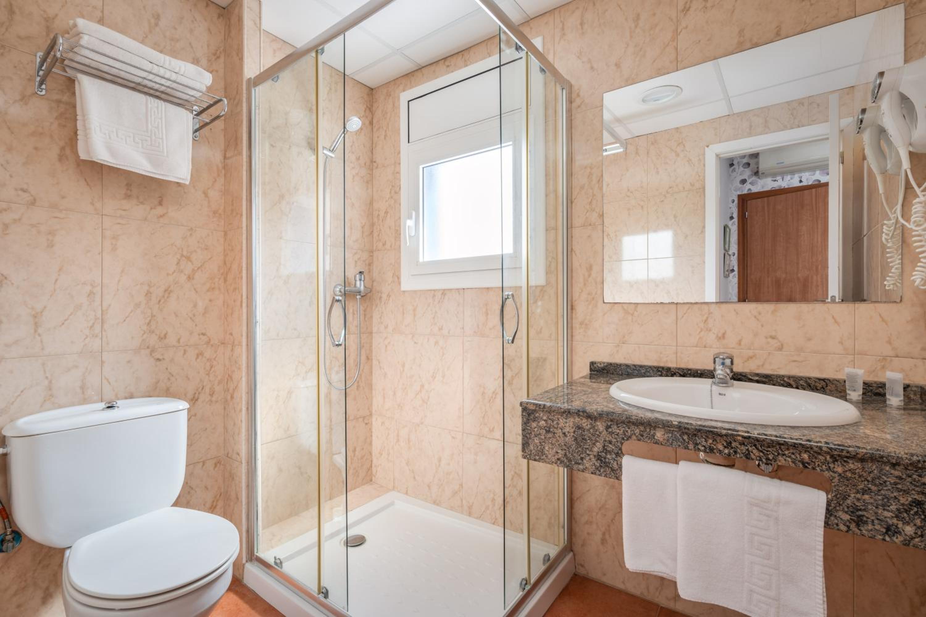 Фото Hotel Tolosa