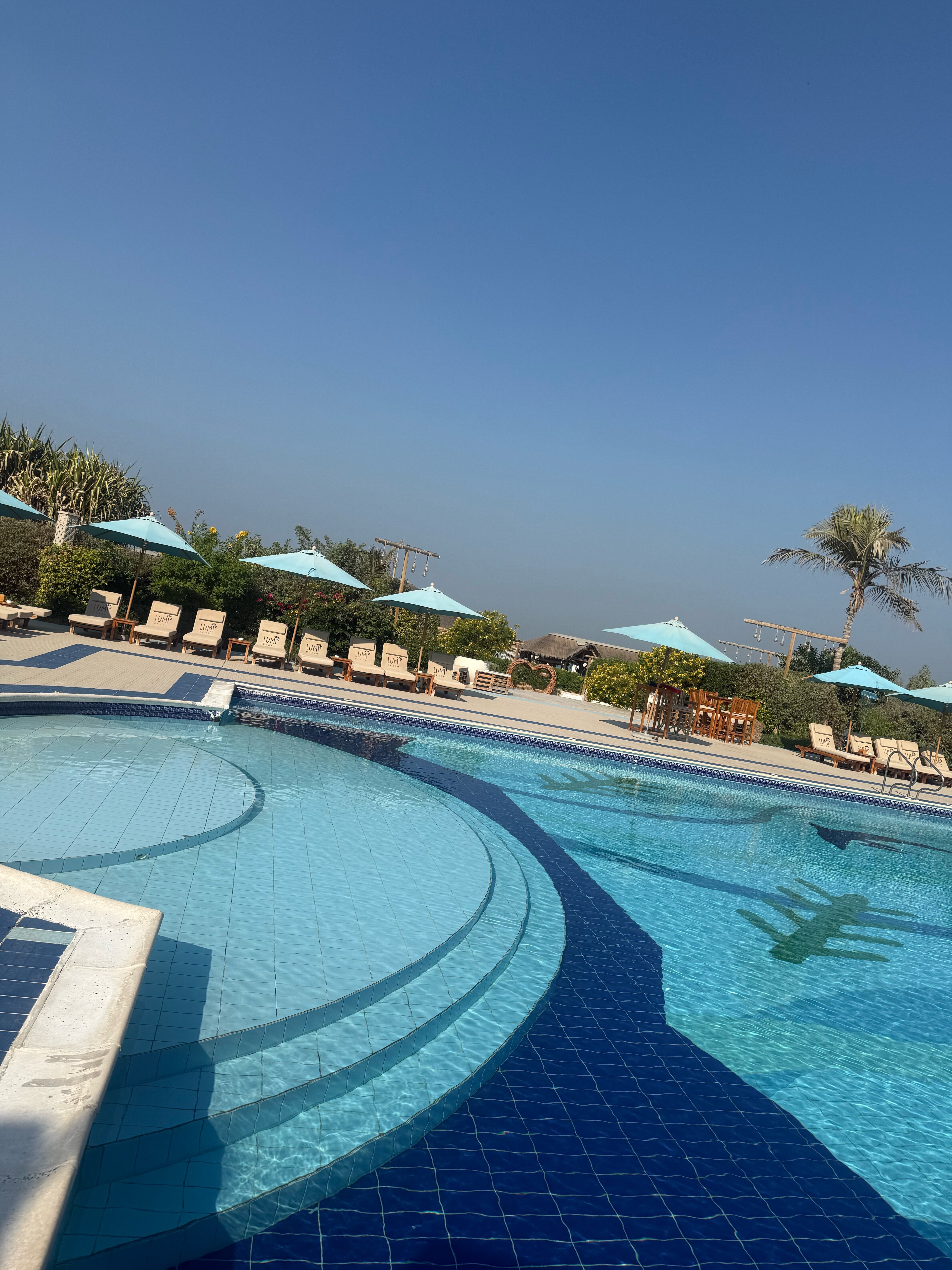 Фото Umm Al Quwain Beach Hotel