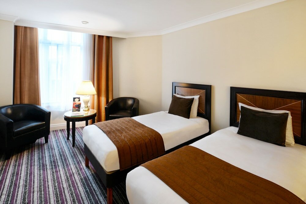 Фото Britannia Sachas Hotel