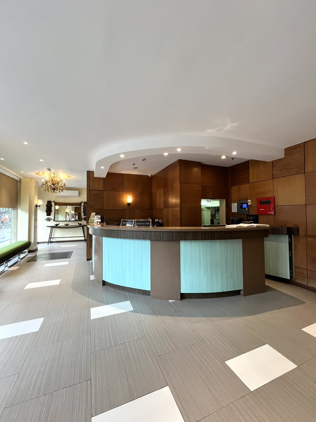 Фото Pearl Lane Hotel