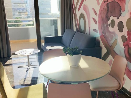 Фото Apartamentos San Jaime Center Suites