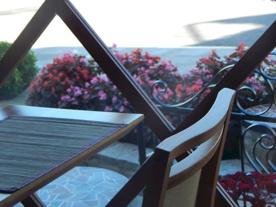 Фото Life Hotel Infinity