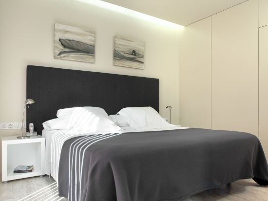 Фото Limehome Barcelona Rector Triadó