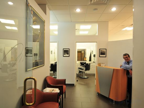 Фото The Lombardy Hotel