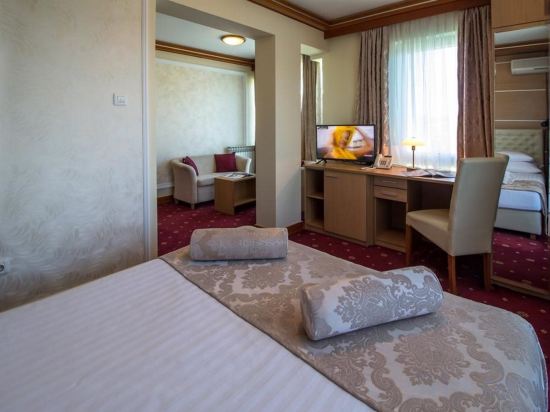 Фото Cezar Hotel