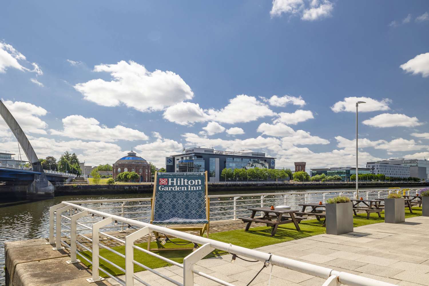 Фото Hilton Garden Inn Glasgow City Centre