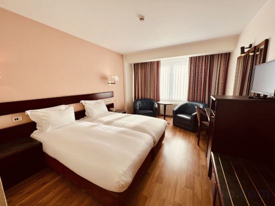 Фото Bedford Hotel & Congress Centre Brussels