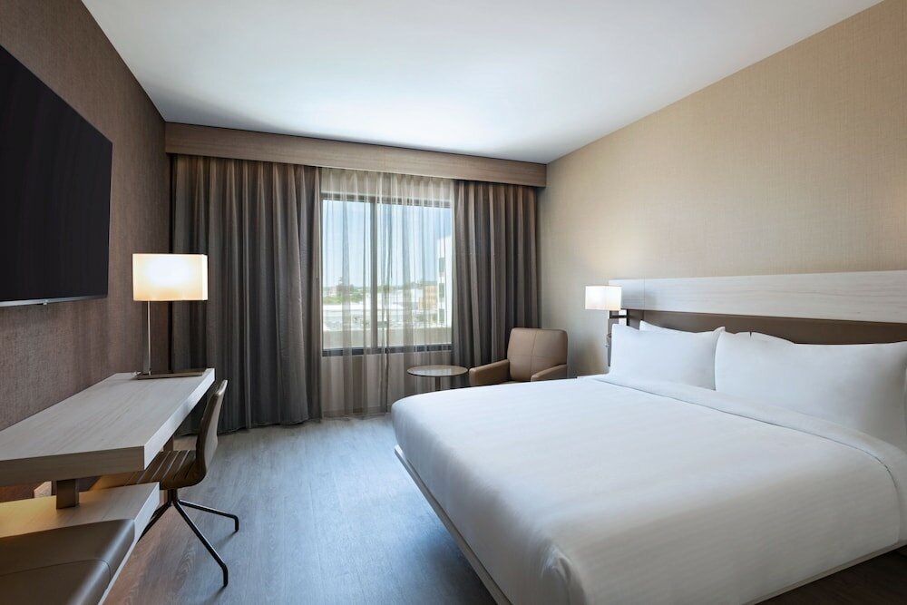 Фото Ac Hotel by Marriott Waco Downtown