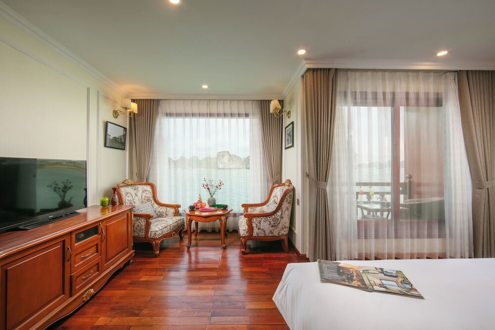 Фото Emperor Cruise Ha Long