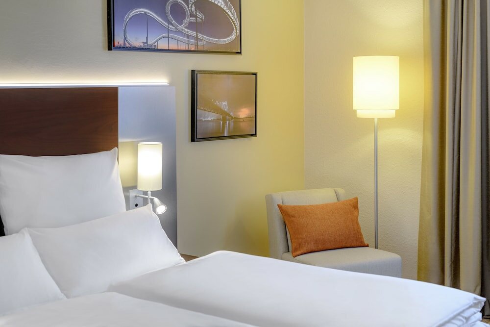 Фото Mercure Duisburg City