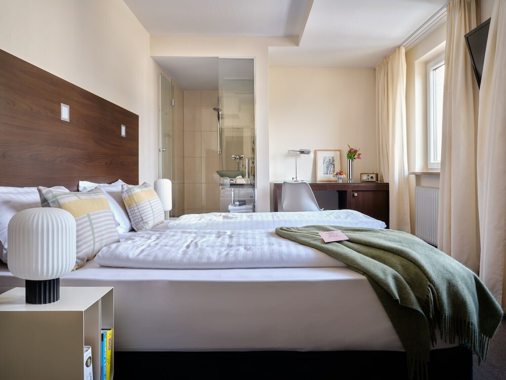 Фото Flemings Hotel München Schwabing