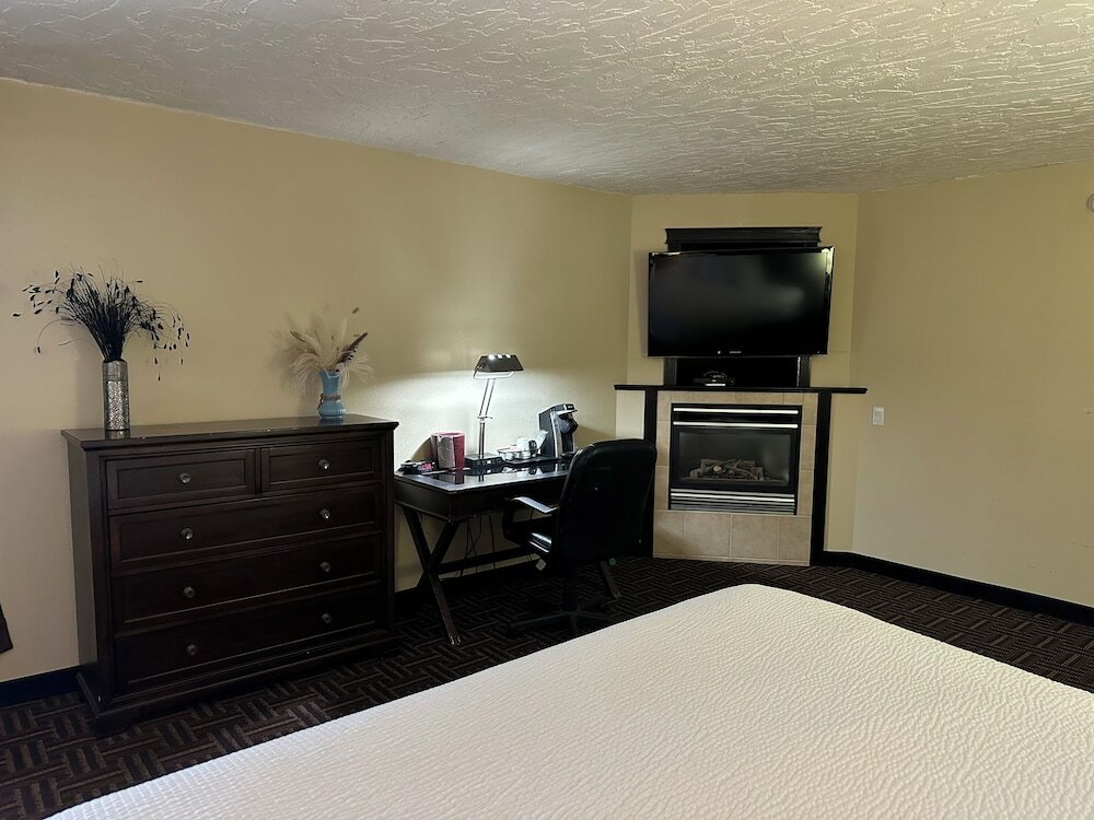 Фото Wyndham Garden Medicine Hat Conference Center