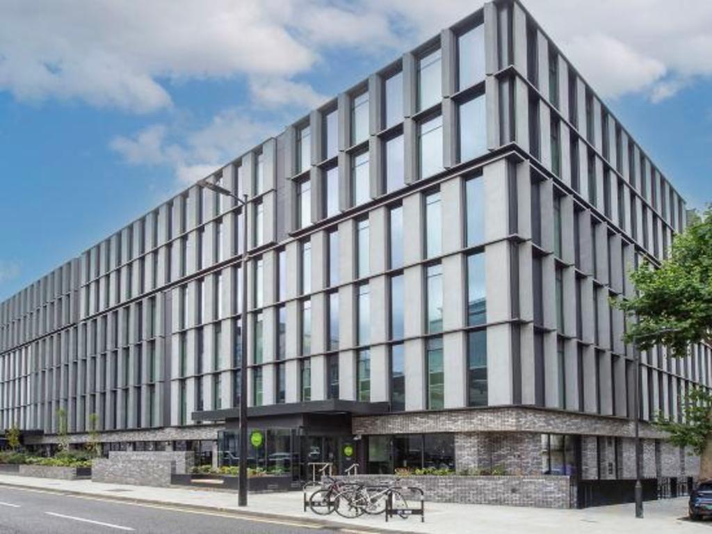 Фото Premier Inn London Paddington Hotel