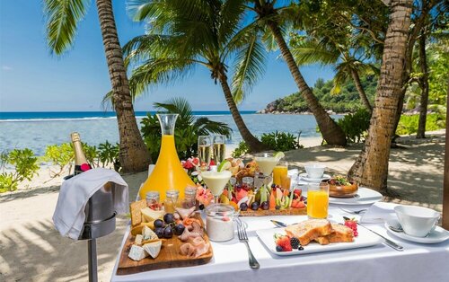 Гостиница Kempinski Seychelles Resort на Сейшельских островах