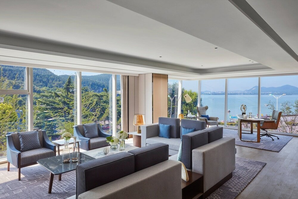 Фото Xuzhou Marriott Hotel Lakeview