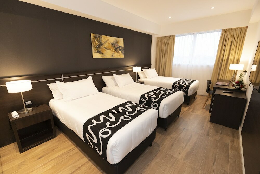 Фото Amerian Rafaela Hotel