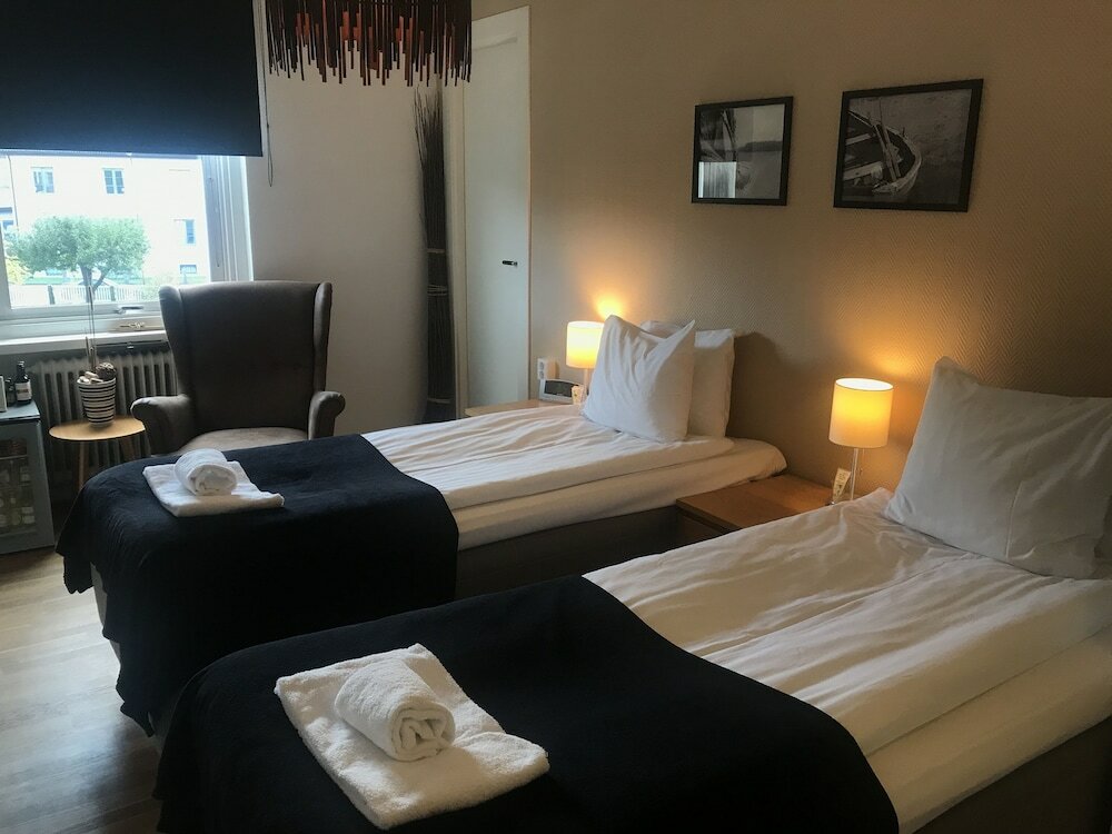 Фото Port Hotel
