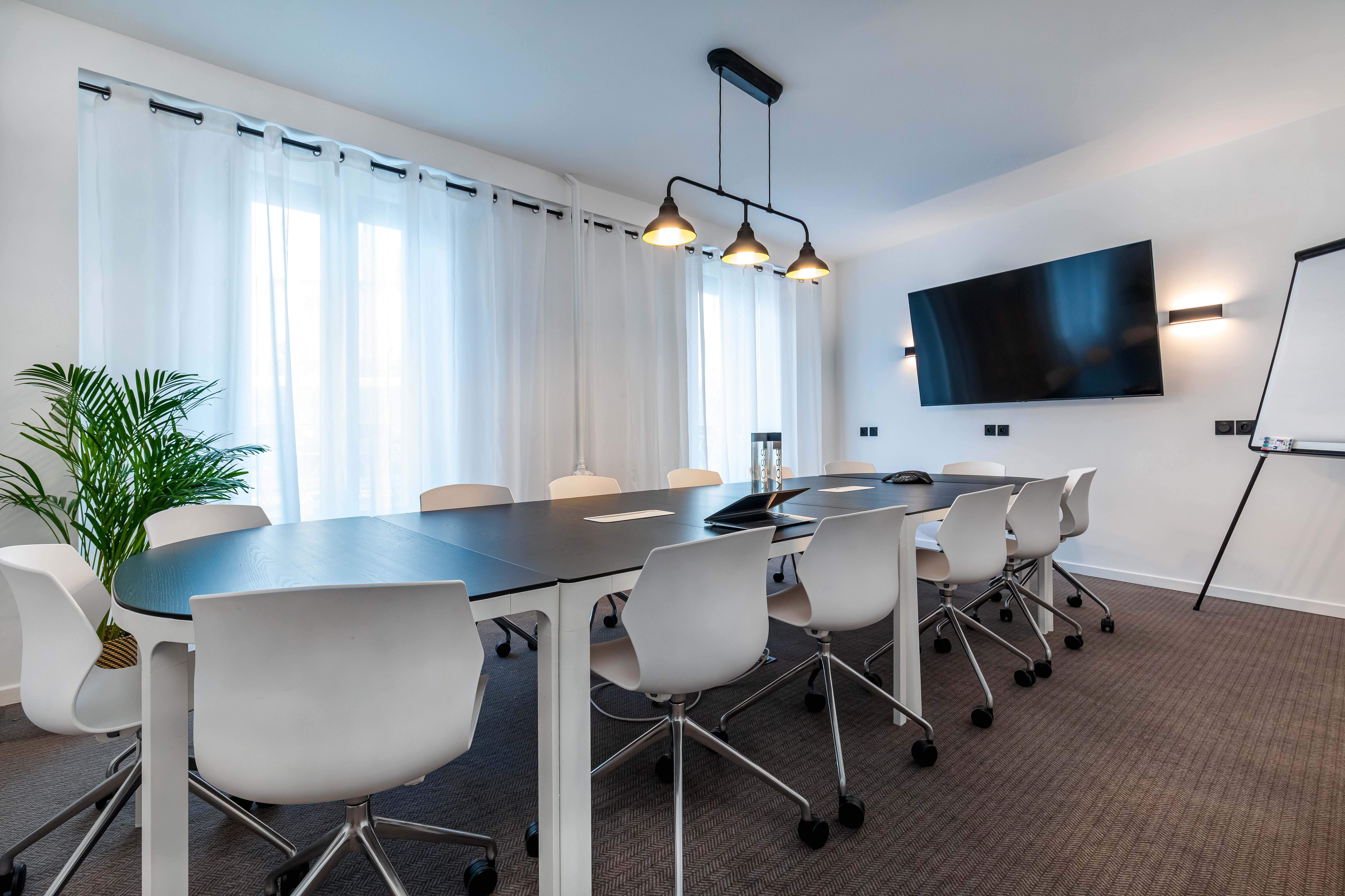 Фото Hôtel de Bellevue 