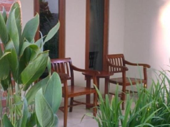 Фото Puri Pangeran Hotel