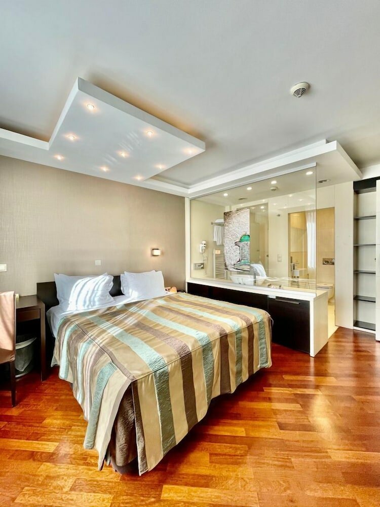 Фото City Boutique Hotel