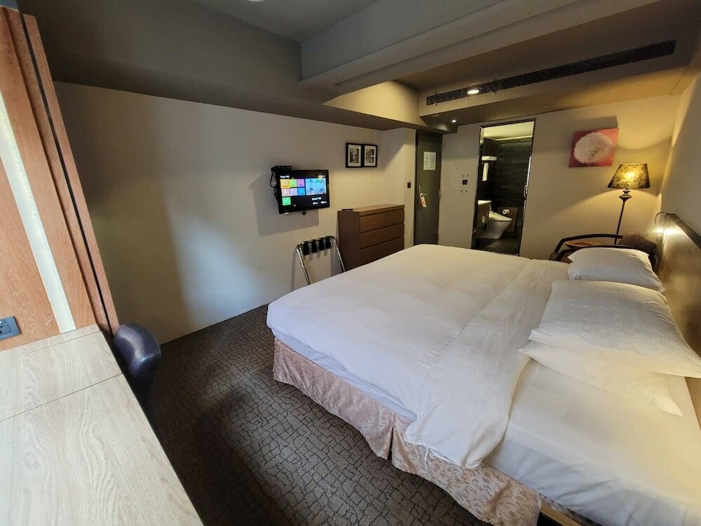 Фото Simple Plus Hotel