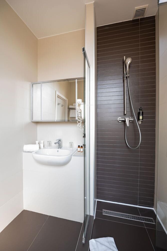 Фото Craves Hotel