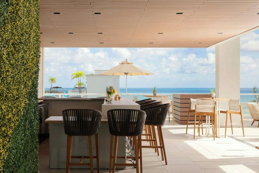 Фото Ac Hotel by Marriott Fort Lauderdale Beach