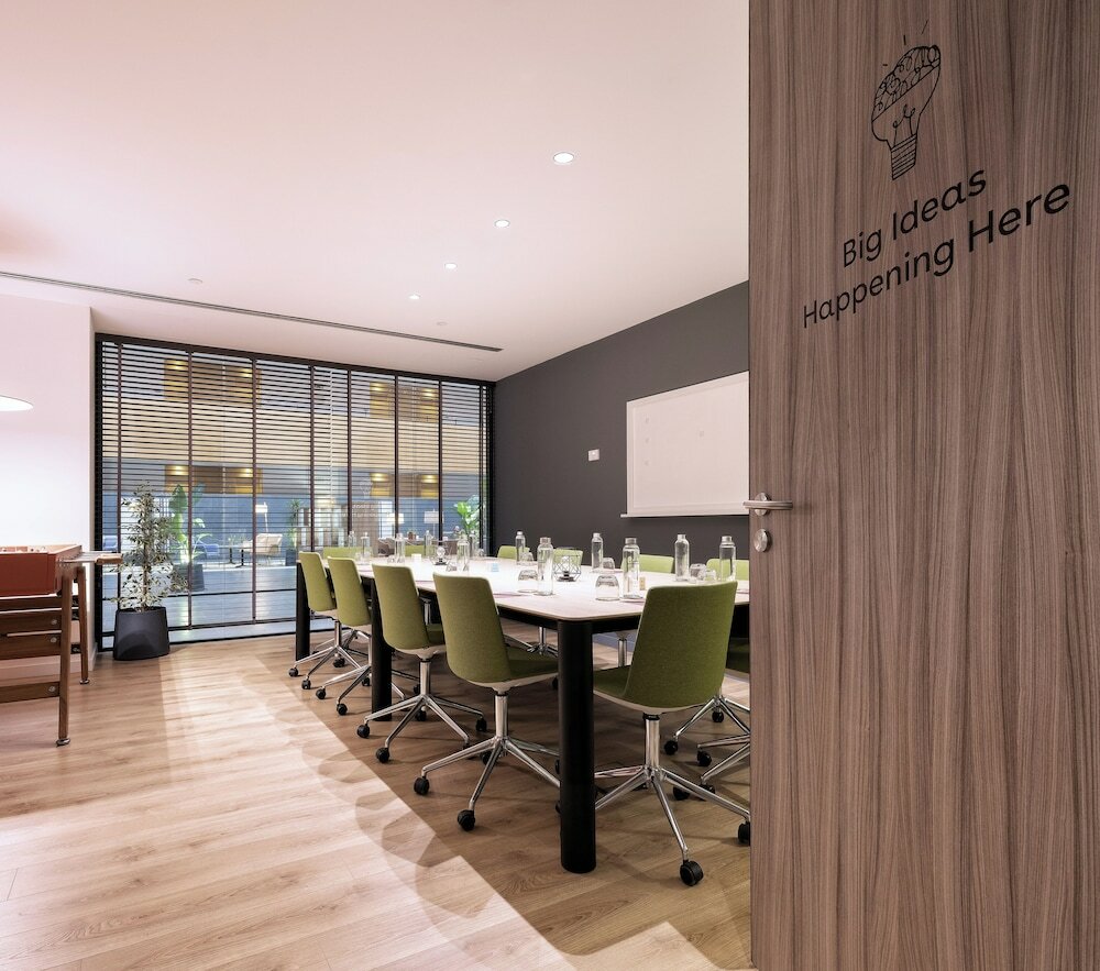 Фото INNSiDE Barcelona Aeropuerto