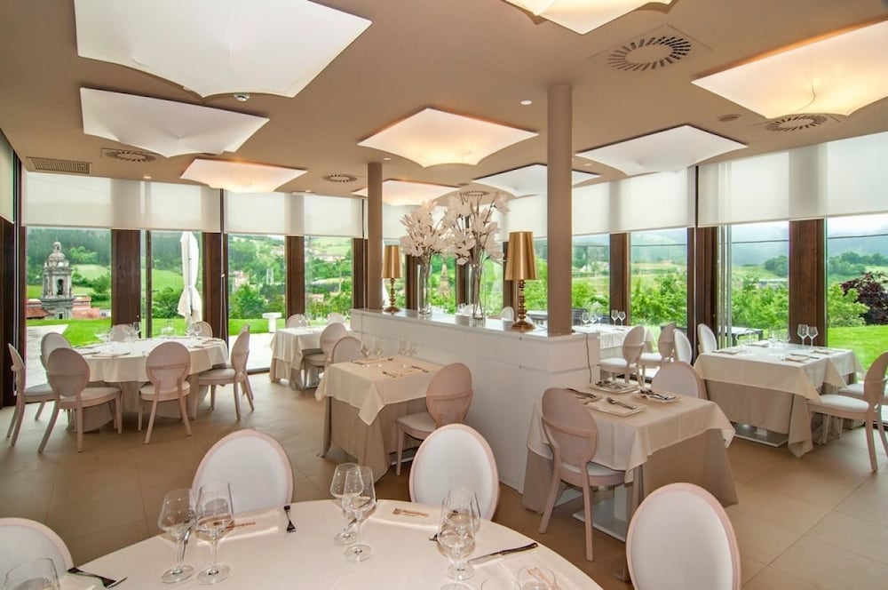 Фото Hotel Torre Zumeltzegi