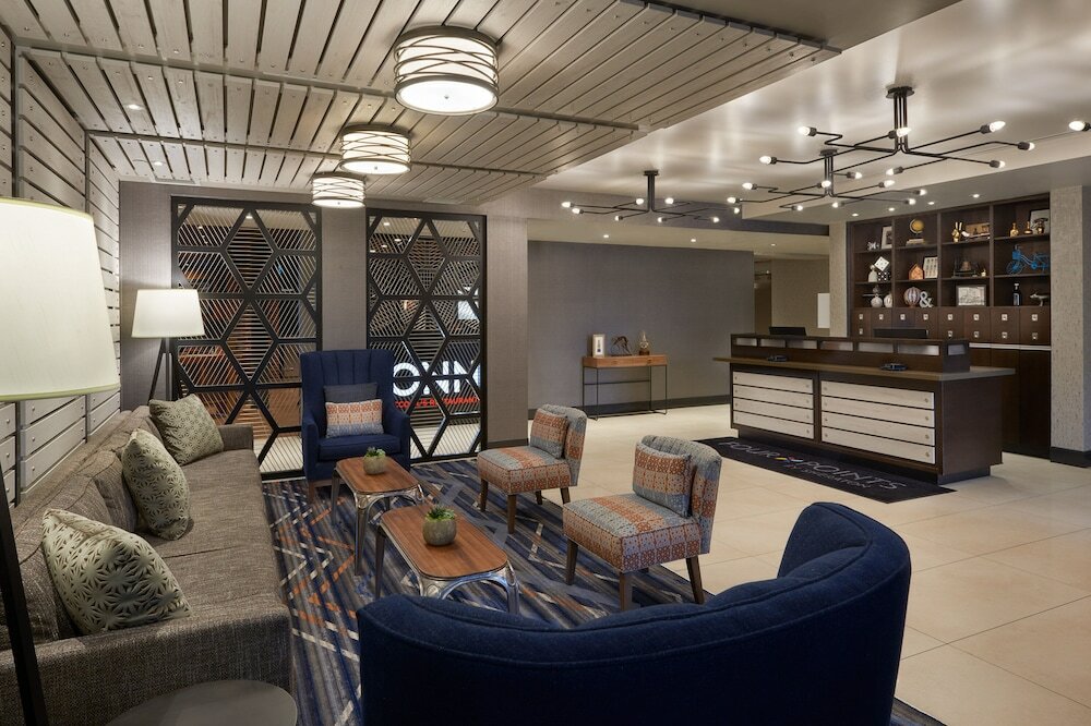 Фото Four Points by Sheraton Vaughan