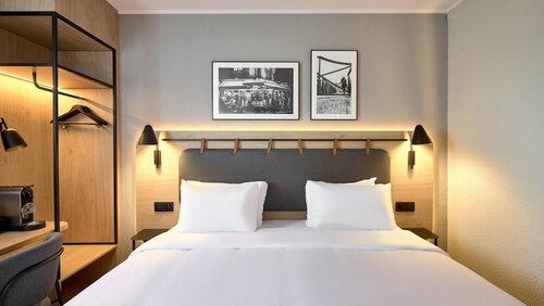 Гостиница Hotel Campanile Villejuif в Вильжюифе