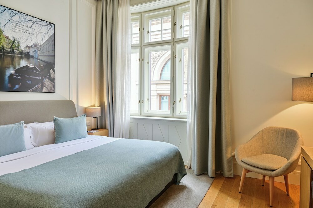 Фото Small Luxury Hotels of the World