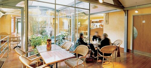 Гостиница Hôtel Au Petit Caporal в Мезоне-Альфоре