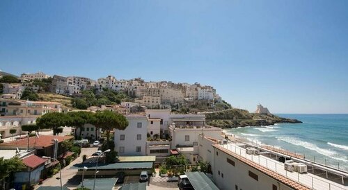 Внешний вид отеля Albergo la Sirenella в Сперлонге, фото 3